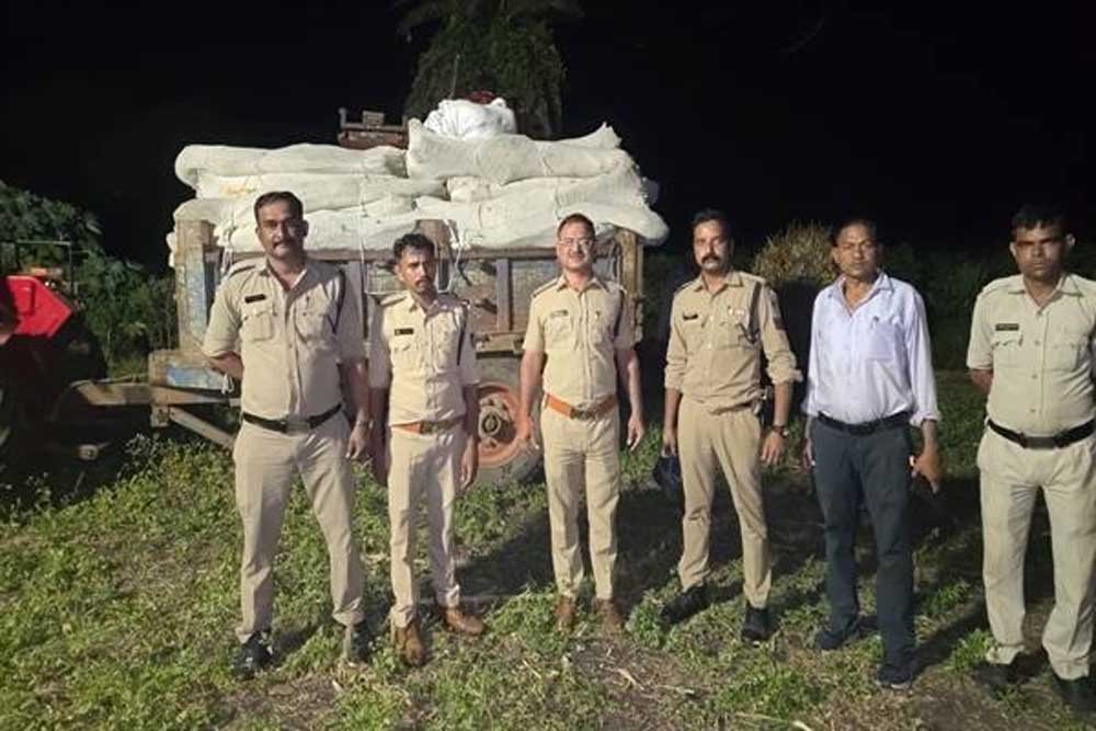 अवैध मादक पदार्थों के विरुद्ध मध्यप्रदेश पुलिस की प्रभावी कार्रवाई जारी अवैध मादक पदार्थों के विरुद्ध मध्यप्रदेश पुलिस की प्रभावी कार्रवाई जारी