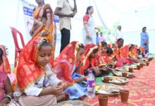 350 किशोरी बालिकाओं और माताओं को स्वास्थ्य एवं सुरक्षा के प्रति किया गया जागरूक
