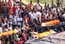 वैशाली नाव हादसा: एक साथ 13 शव देख कलेजा दहल गया, बिना बताए भोज खाने गए बच्चे फिर नहीं लौटे