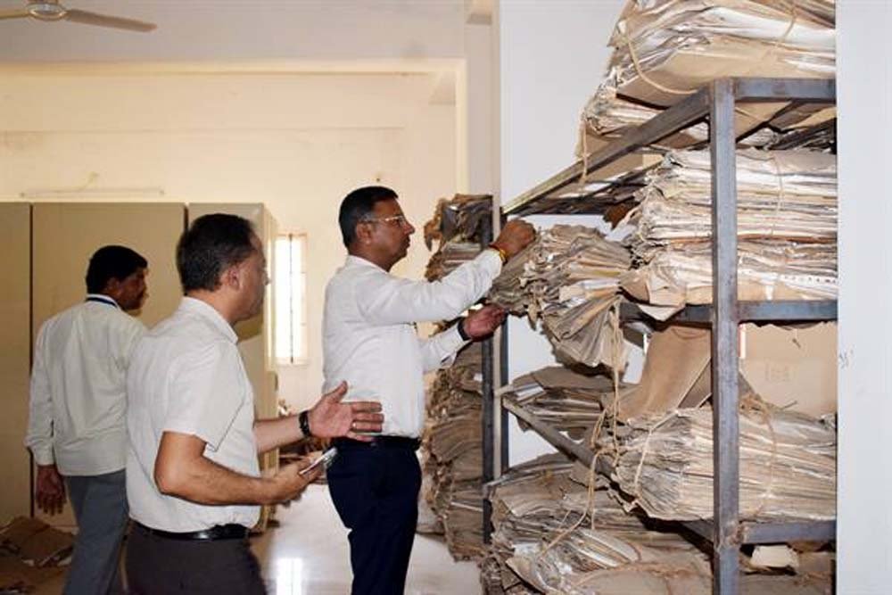 नागरिकों को परिवहन संबंधी सेवाएं सरल, सुगम और समय-सीमा में कराई जाए उपलब्ध : परिवहन सचिव नागरिकों को परिवहन संबंधी सेवाएं सरल, सुगम और समय-सीमा में कराई जाए उपलब्ध : परिवहन सचिव