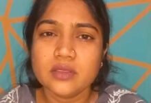 दिव्यांग सहायता योजना से संकट की घड़ी में मिला संबल, बच्चों का भविष्य संवारने में जुटीं रोशनी