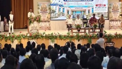 योगी सरकार की पहल से युवाओं को मिली नई उड़ान, सफल अभ्यर्थी अब बनेंगे भावी अधिकारियों के मार्गदर्शक योगी सरकार की पहल से युवाओं को मिली नई उड़ान, सफल अभ्यर्थी अब बनेंगे भावी अधिकारियों के मार्गदर्शक