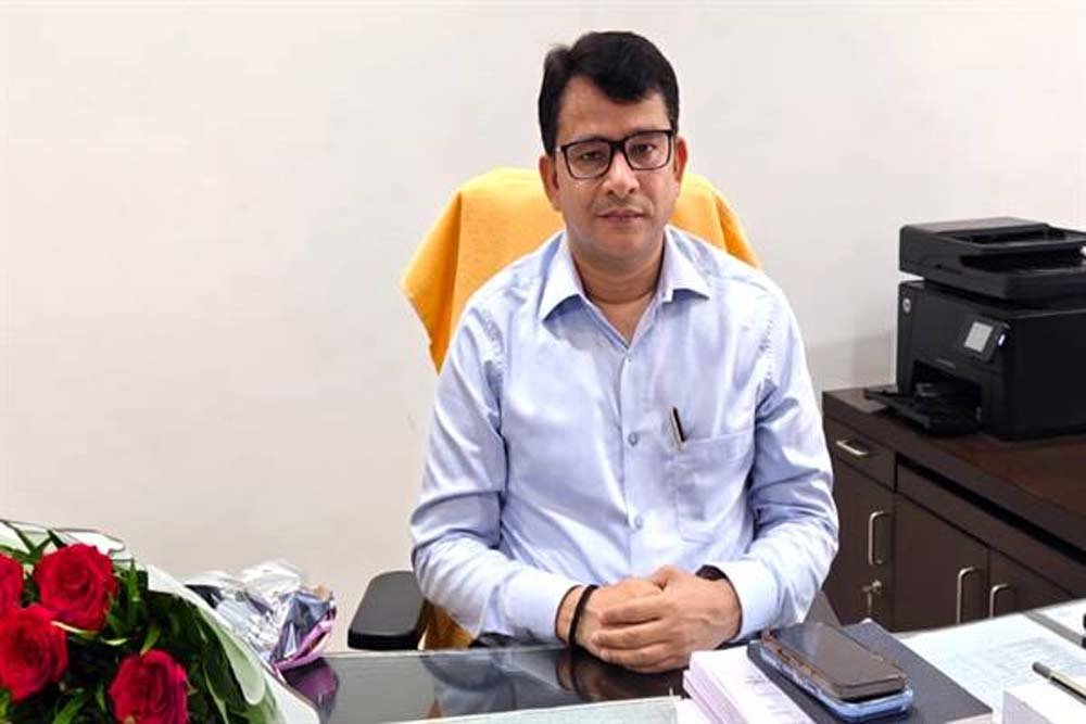 भरत यादव ने सचिव जनसंपर्क विभाग का कार्यभार ग्रहण किया भरत यादव ने सचिव जनसंपर्क विभाग का कार्यभार ग्रहण किया