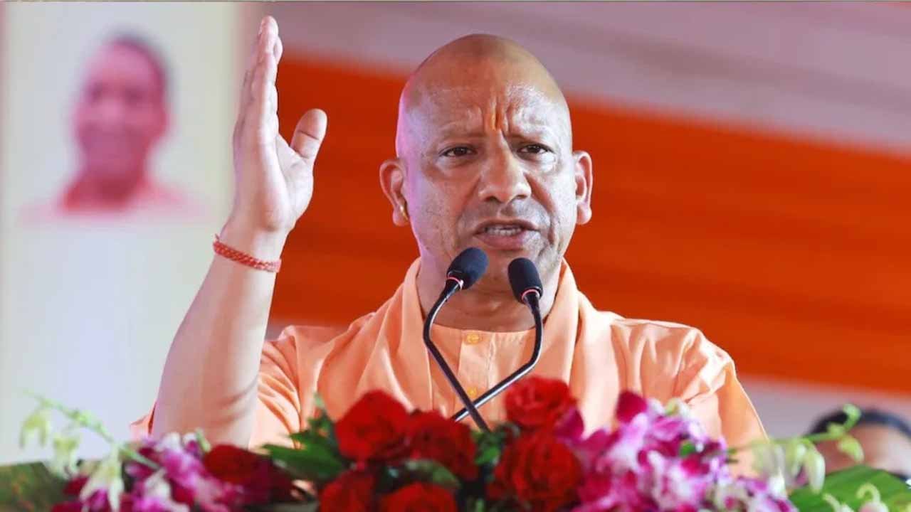 भदोही के नौजवानों की डिग्री पर होगी अब अपने जिले की पहचान, काशी नरेश विश्वविद्यालय की मिलेगी उपाधि: सीएम योगी भदोही के नौजवानों की डिग्री पर होगी अब अपने जिले की पहचान, काशी नरेश विश्वविद्यालय की मिलेगी उपाधि: सीएम योगी